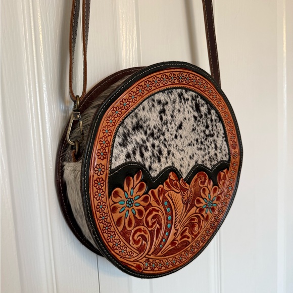Brown and Black Round Crossbody Bag - Picture 2 of 3